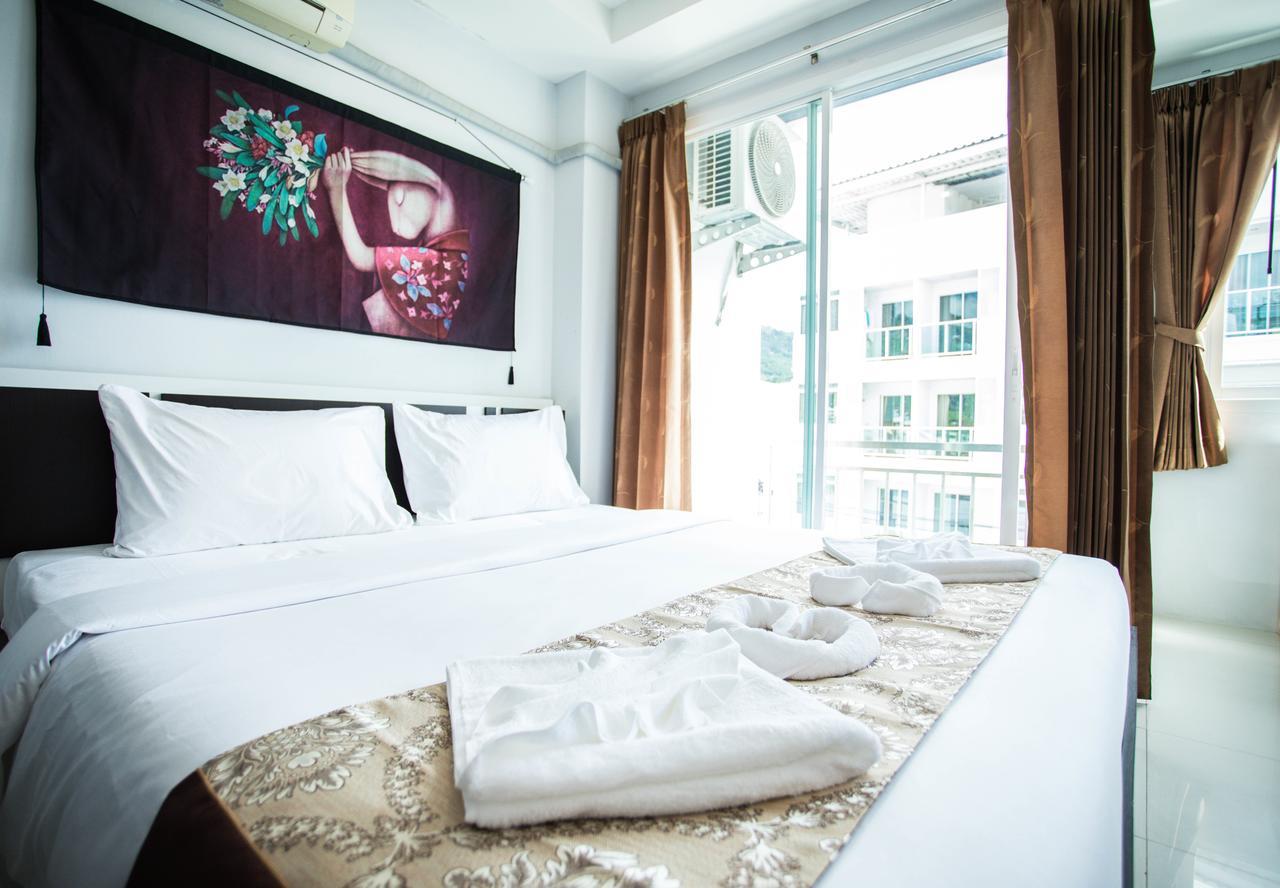 Happy 99 Guest House Patong Екстериор снимка